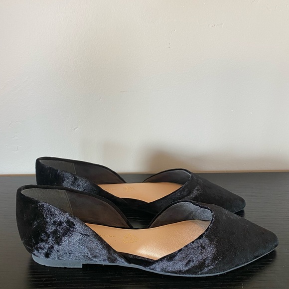 Black velvet flats size 6 - Picture 4 of 6